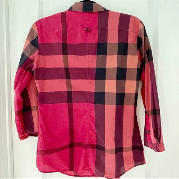 1️⃣5️⃣6️⃣ Authentic beautiful Burberry Brit Shirt - Picture 2 of 4